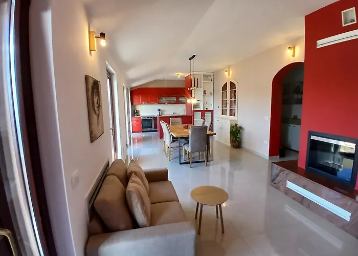 Apartmán Red House